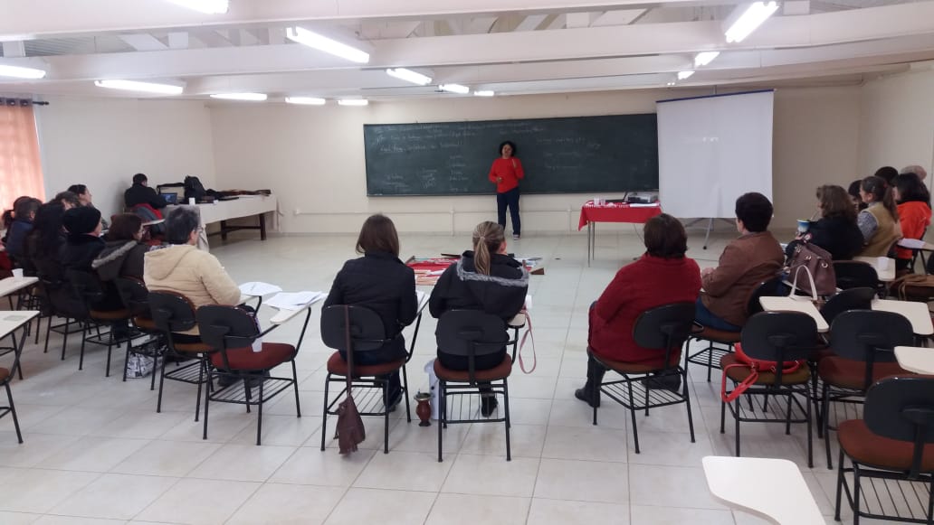 Ir para  <p><big>O Sindicato Unificado dos Trabalhadores na Agricultura Familiar do Alto Uruguai (SUTRAF-AU), e a Unidade da Universidade Estadual do Rio Grande do Sul (UERGS) em Erechim, est&atilde;o promovendo nos dias 9 e 10 de julho, a...